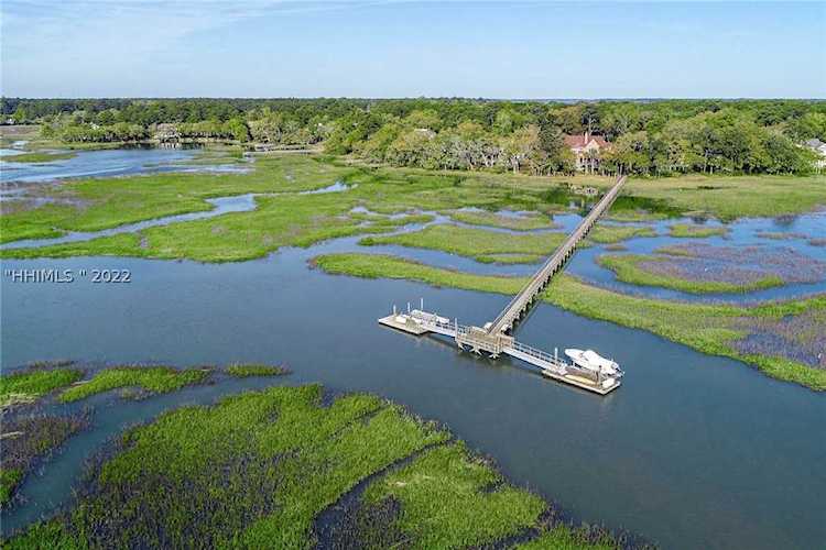 16 Hampton Ln Bluffton, SC 29910