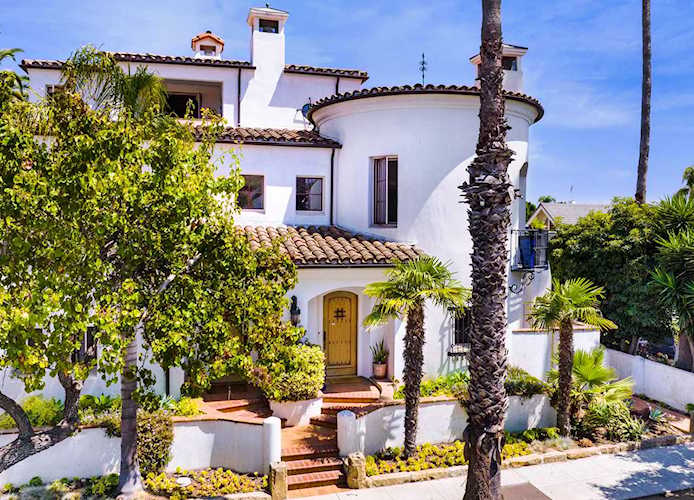 210 E Figueroa St #B Santa Barbara, CA 93101