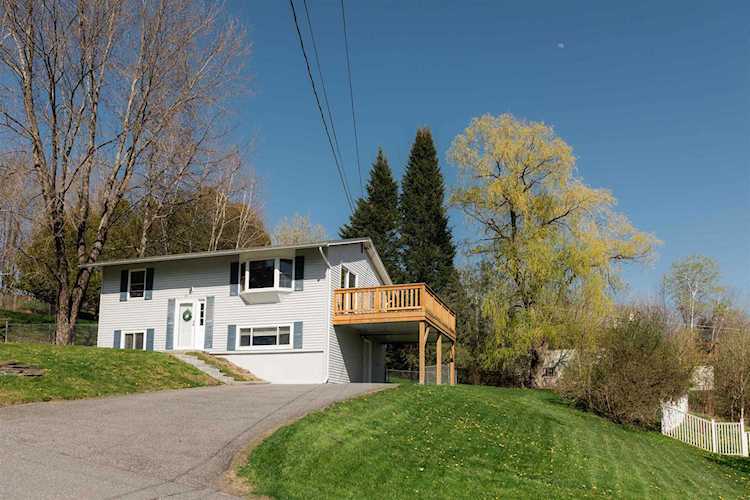29 Cano Dr Barre Town, VT 05641 | MLS 4909514 Photo 1