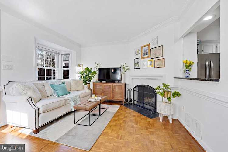 665 Columbus St S Alexandria, VA 22314 | MLS VAAX2012062 Photo 1