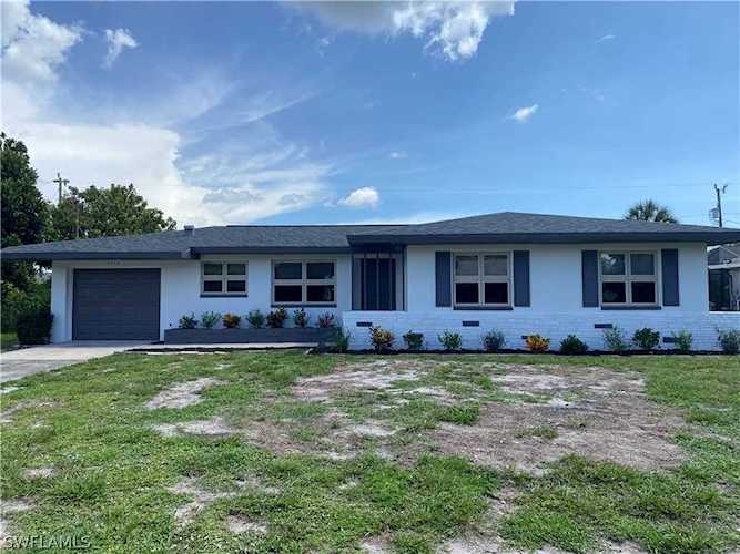 1510 SE 33rd St Cape Coral, FL 33904 | MLS 222051898 Photo 1