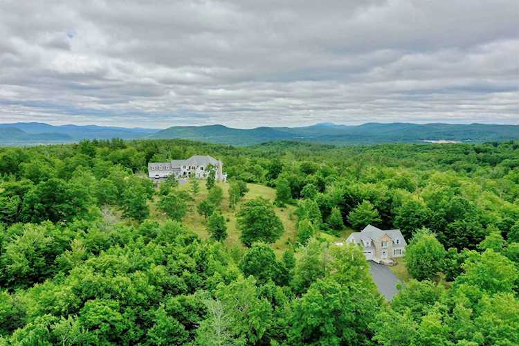 129 North Rd Hillsborough, NH 03244