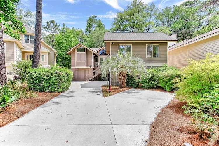 66 Shell Ring Rd Hilton Head Island, SC 29928