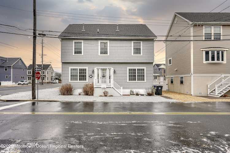 136 Joseph St Lavallette, NJ 08735 | MLS 22221250 Photo 1
