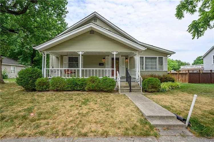 106 Walnut St Southport, IN 46227