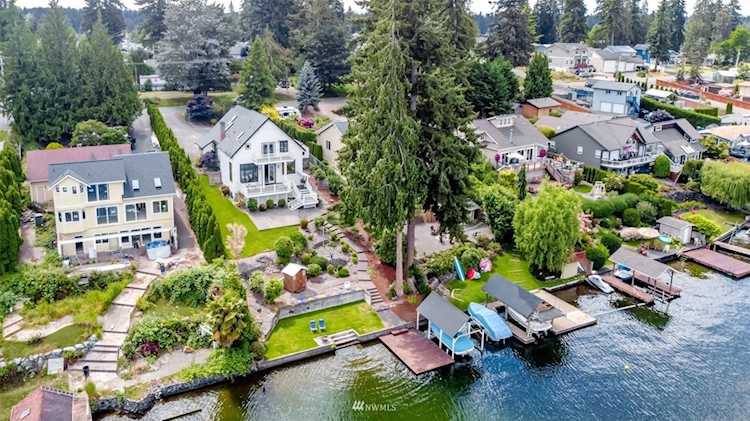 20612 Church Lake Dr E Bonney Lake, WA 98391