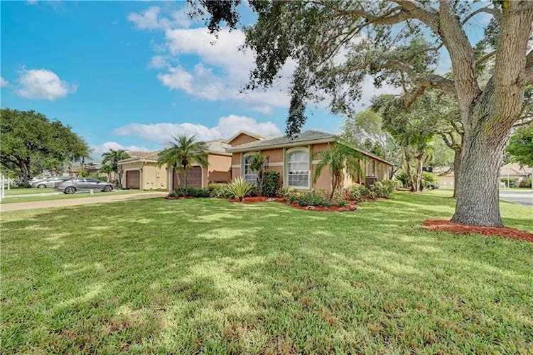 5877 NW 73rd Ct Parkland, FL 33067