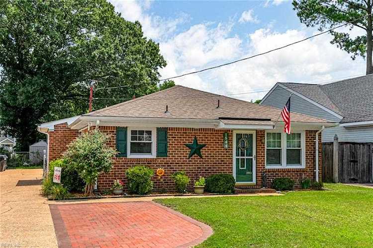 1544 Fuller Ln Virginia Beach, VA 23455 | MLS 10446750 Photo 1