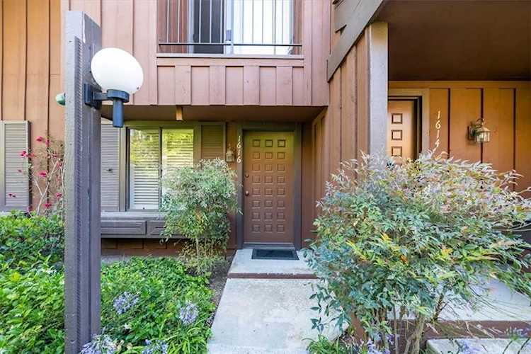 1616 Dalmatia Dr San Pedro, CA 90732