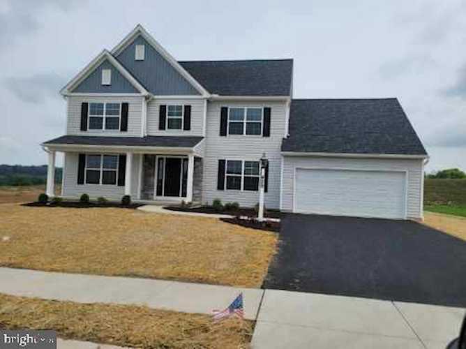 Brentwood Model At Eagles View York, PA 17406