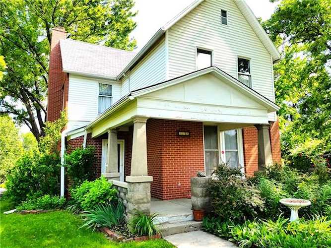 3301 Seneca St St Joseph, MO 64507
