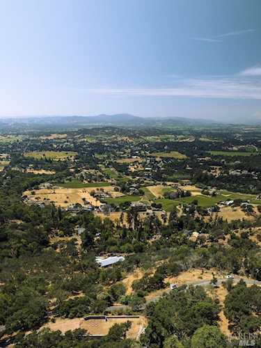 6111 Wild Horse Valley Road Napa, CA 94558