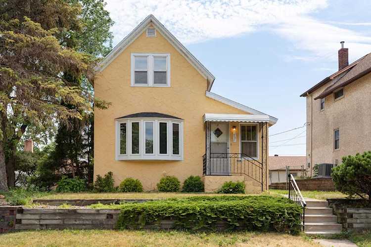 1396 Albemarle Street Saint Paul, MN 55117