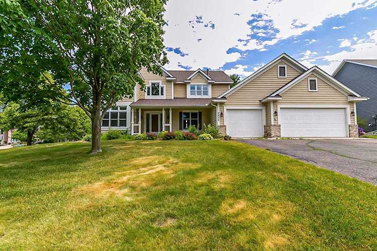 8658 Upland Lane N Maple Grove, MN 55311