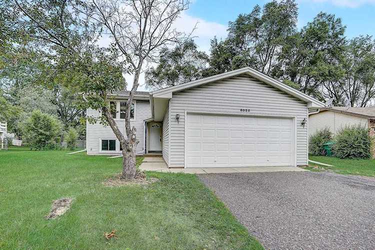 8025 James Avenue N Brooklyn Park, MN 55444