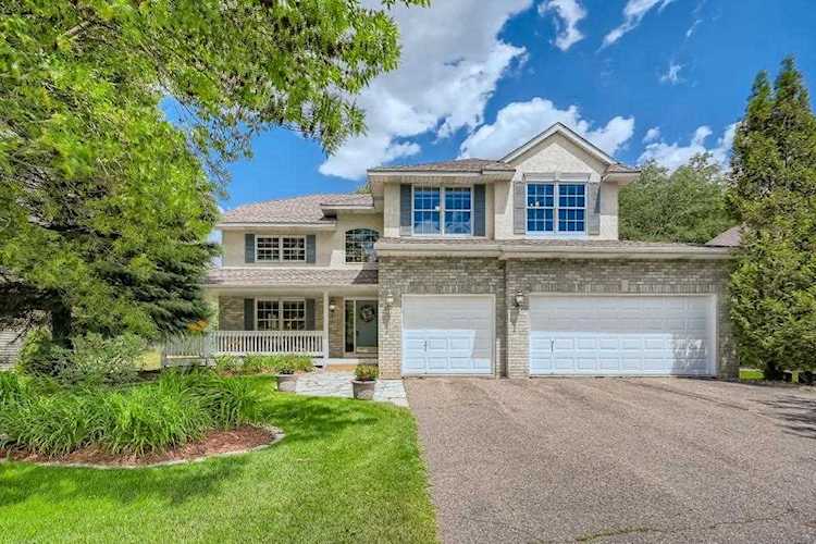 3860 N Ridge Drive Eagan, MN 55123