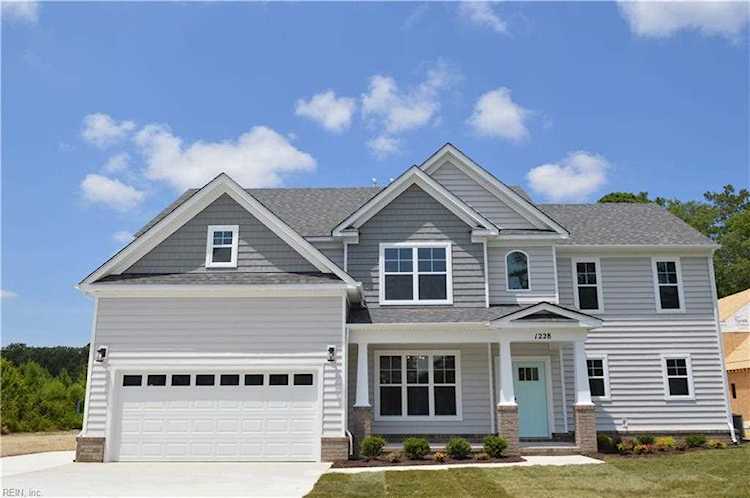 1120 Auburn Hill Ct Chesapeake, VA 23320