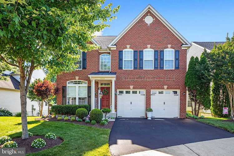 5520 Altenbury Loop Gainesville, VA 20155