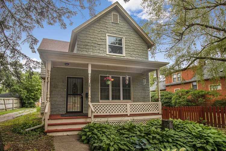 735 Stewart Avenue Saint Paul, MN 55102