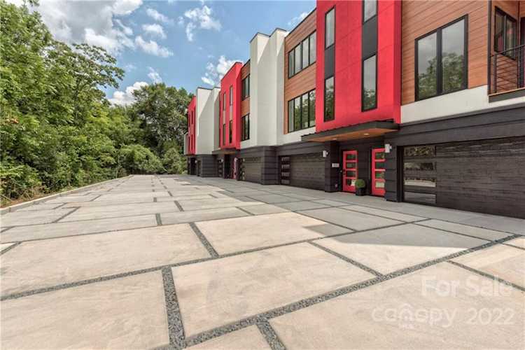 2710 N Davidson St Charlotte, NC 28205