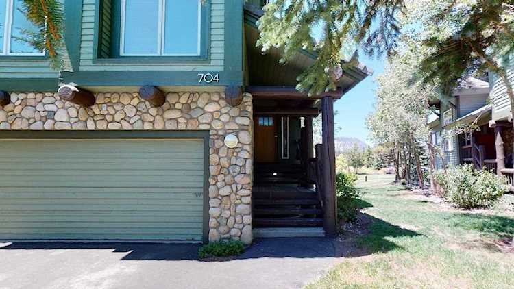 704 Fairway Mammoth Lakes, CA 93546