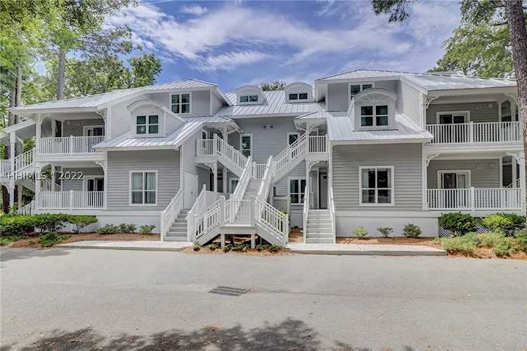 14 Wimbledon Ct Hilton Head Island, SC 29928