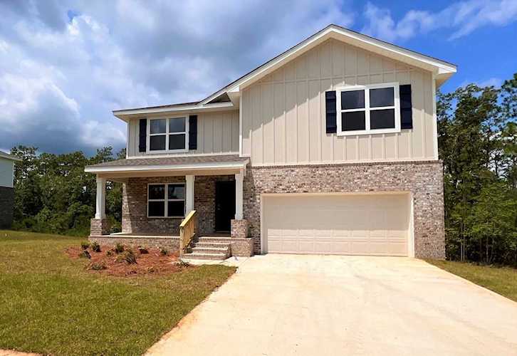 6730 Sarah Ann Way Laurel Hill, FL 32567