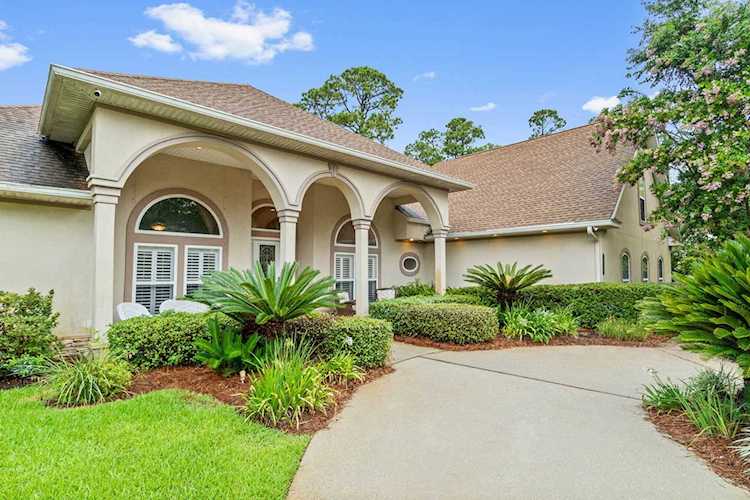 1747 Magnolia Harbor Drive Navarre, FL 32566