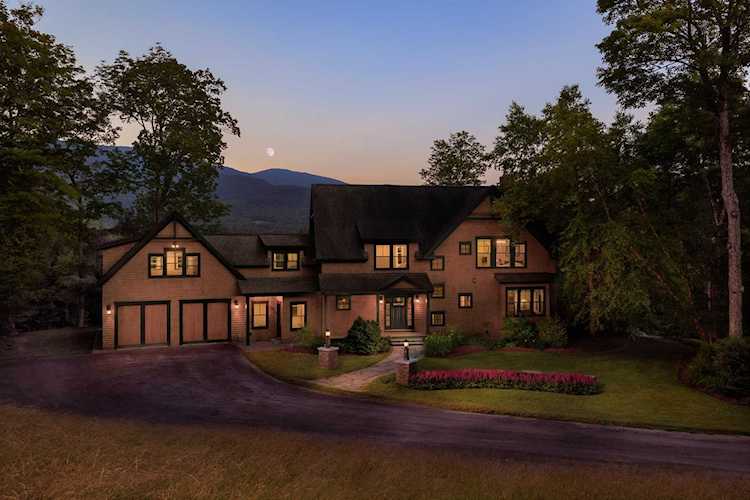 305 Owls Head Ln Stowe, VT 05672