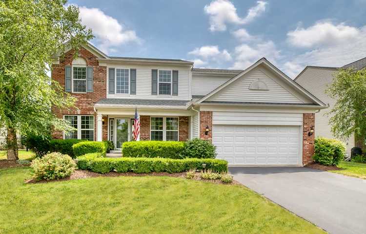 254 Foster Dr Oswego, IL 60543