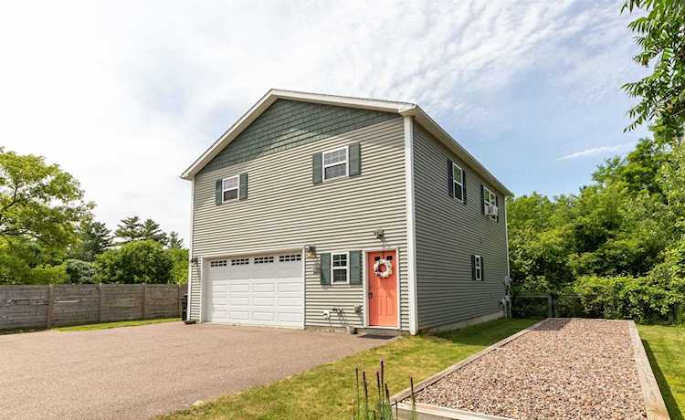 Bean Group | 104 Colchester Rd Essex 05452 VT | home for sale Photo 1