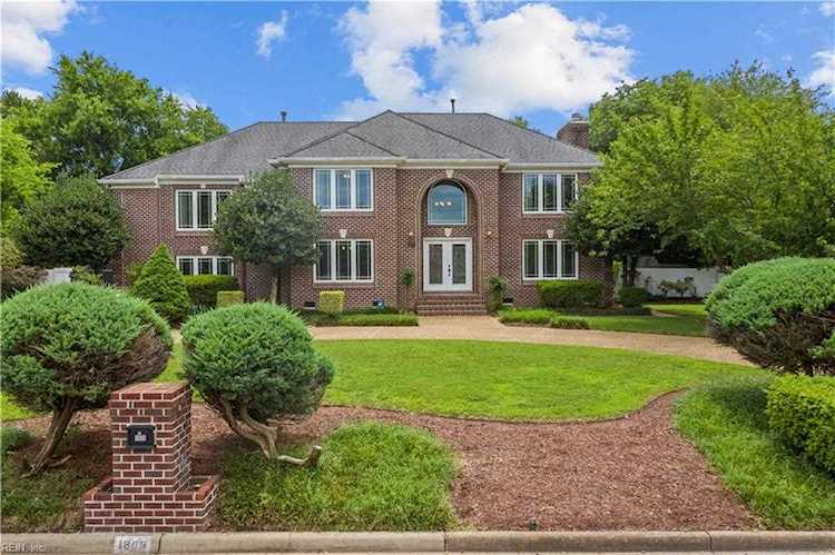 1809 Templeton Ln Virginia Beach, VA 23454