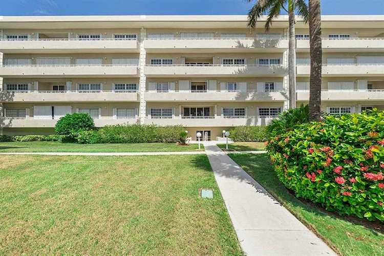 1299 S Ocean Boulevard #R2 Boca Raton, FL 33432