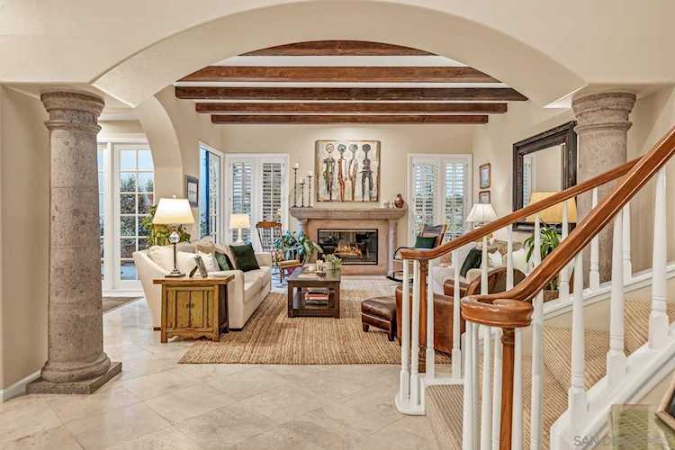 7717 Ivanhoe La Jolla, CA 92037