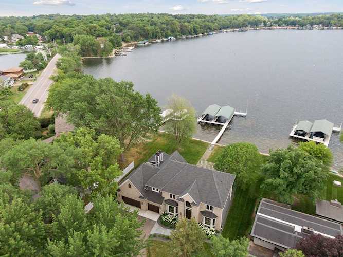 5133 Emerald Drive Mound, MN 55364