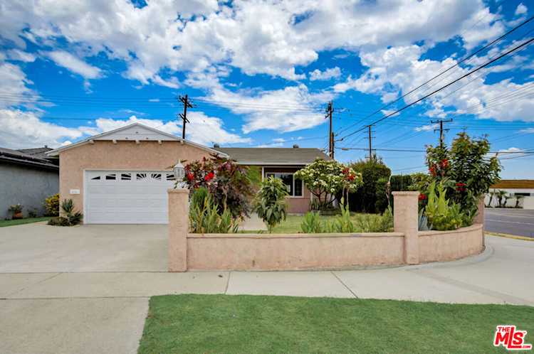 16508 Flallon Ave Norwalk, CA 90650