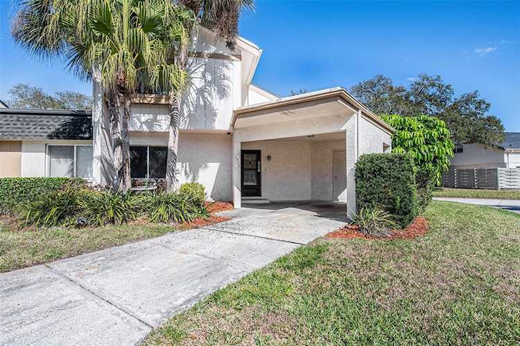 2572 Forest Run Ct #132-C Clearwater, FL 33761