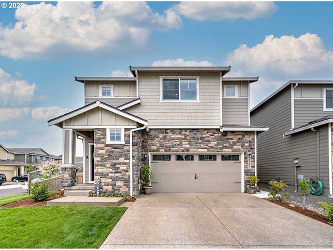 2303 NW Yohn Ranch Dr Mcminnville, OR 97128