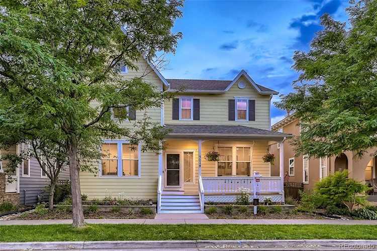 9028 E 25th Dr Denver, CO 80238