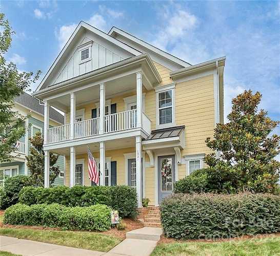 1821 Cedar Park Dr Pineville, NC 28134