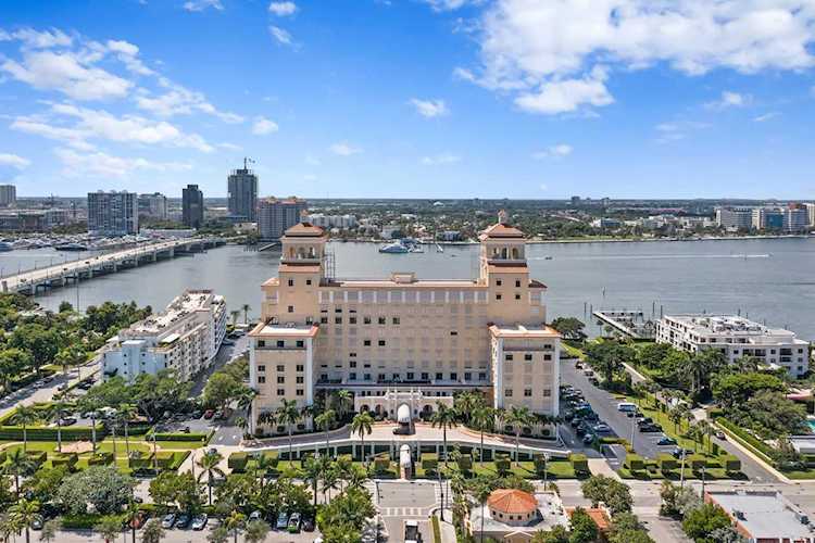 150 Bradley Place #205 Palm Beach, FL 33480