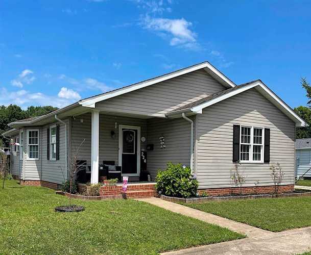 F.C. Tucker Emge Homes for Sale 224 W Mulberry Street Princeton IN