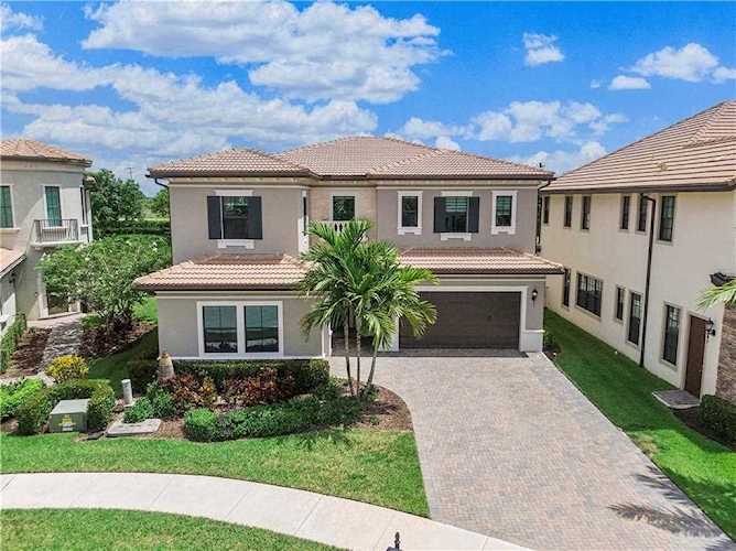 11645 Solstice Cir Parkland, FL 33076