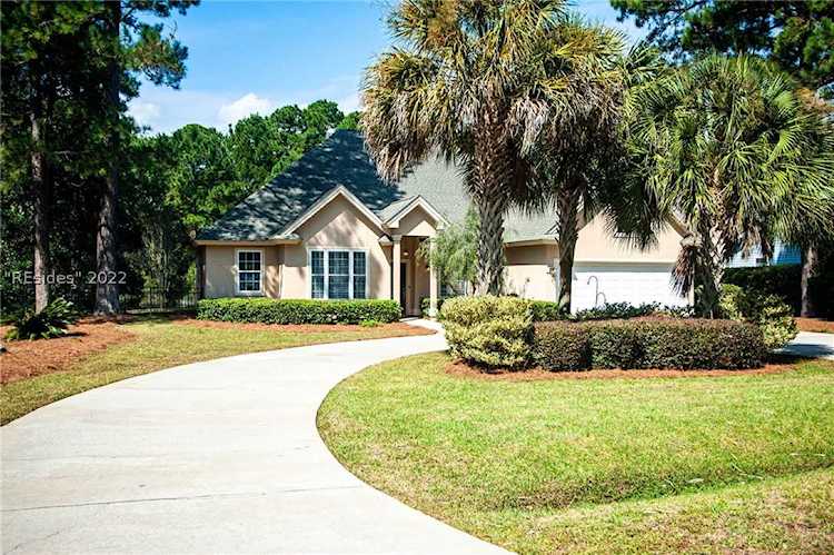 19 Ferebee Ct Bluffton, SC 29910