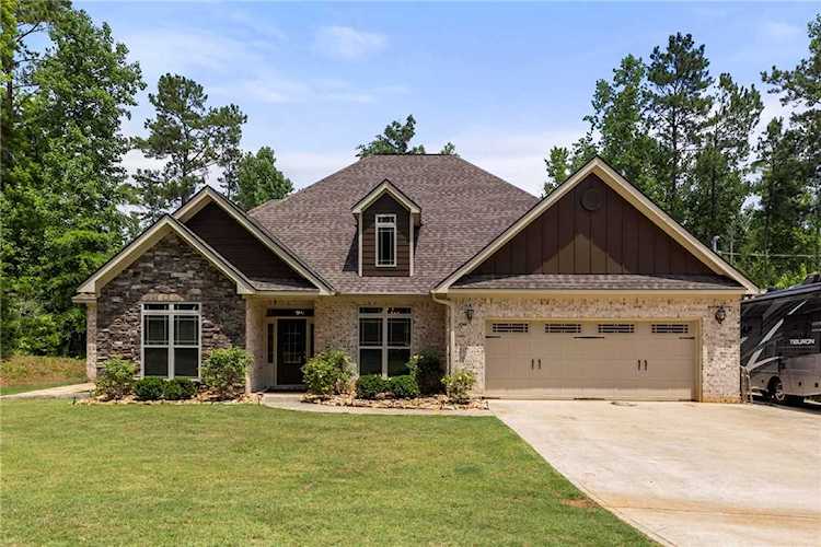 465 Lee Road 320 Smith Station, AL 36877 | MLS 157752 Photo 1
