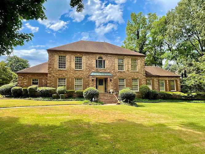 8997 Winding Way Germantown, TN 38139 | MLS 10129007 Photo 1