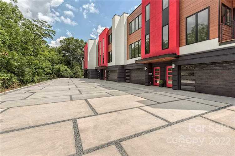 2712 N Davidson St Charlotte, NC 28205