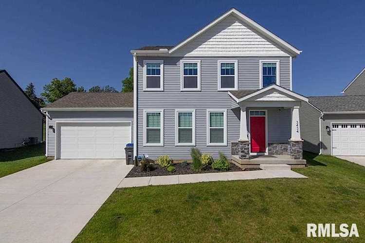 3434 Glenbrook Circle North Bettendorf, IA 52722