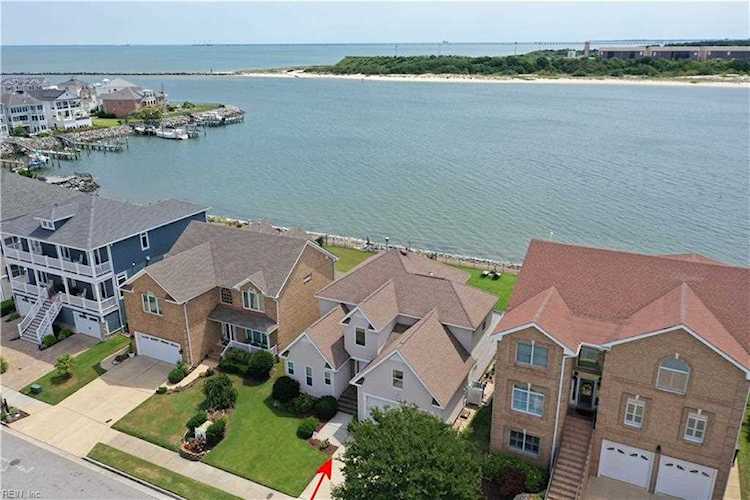 9594 Bay Point Dr Norfolk, VA 23518
