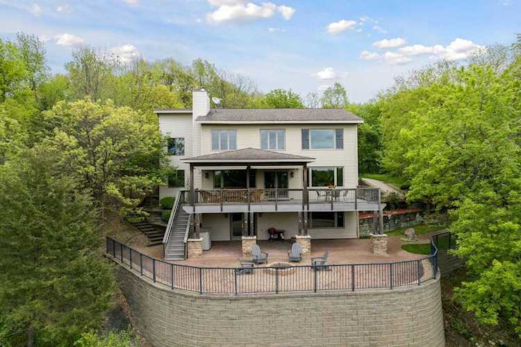 6332 Crackleberry Trail Woodbury, MN 55129
